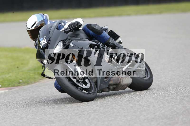 /41 06.08.2025 FREERIDE Training ADR/Gruppe M/90